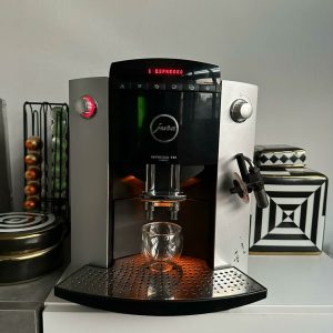 ‼️Machine d'occasion importée 🇨🇵 ‼️ Jura Impressa F55